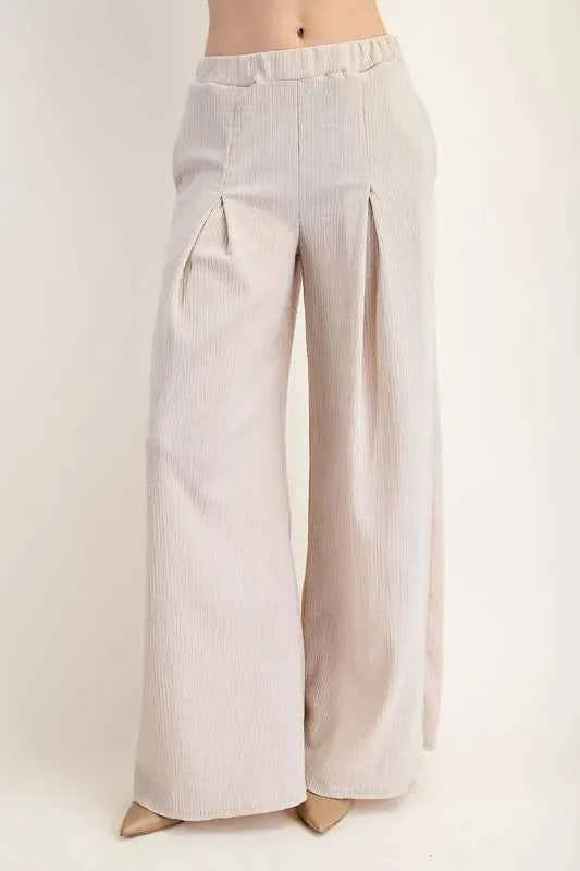 Celeste Textured Wide-Leg Pants with Pockets