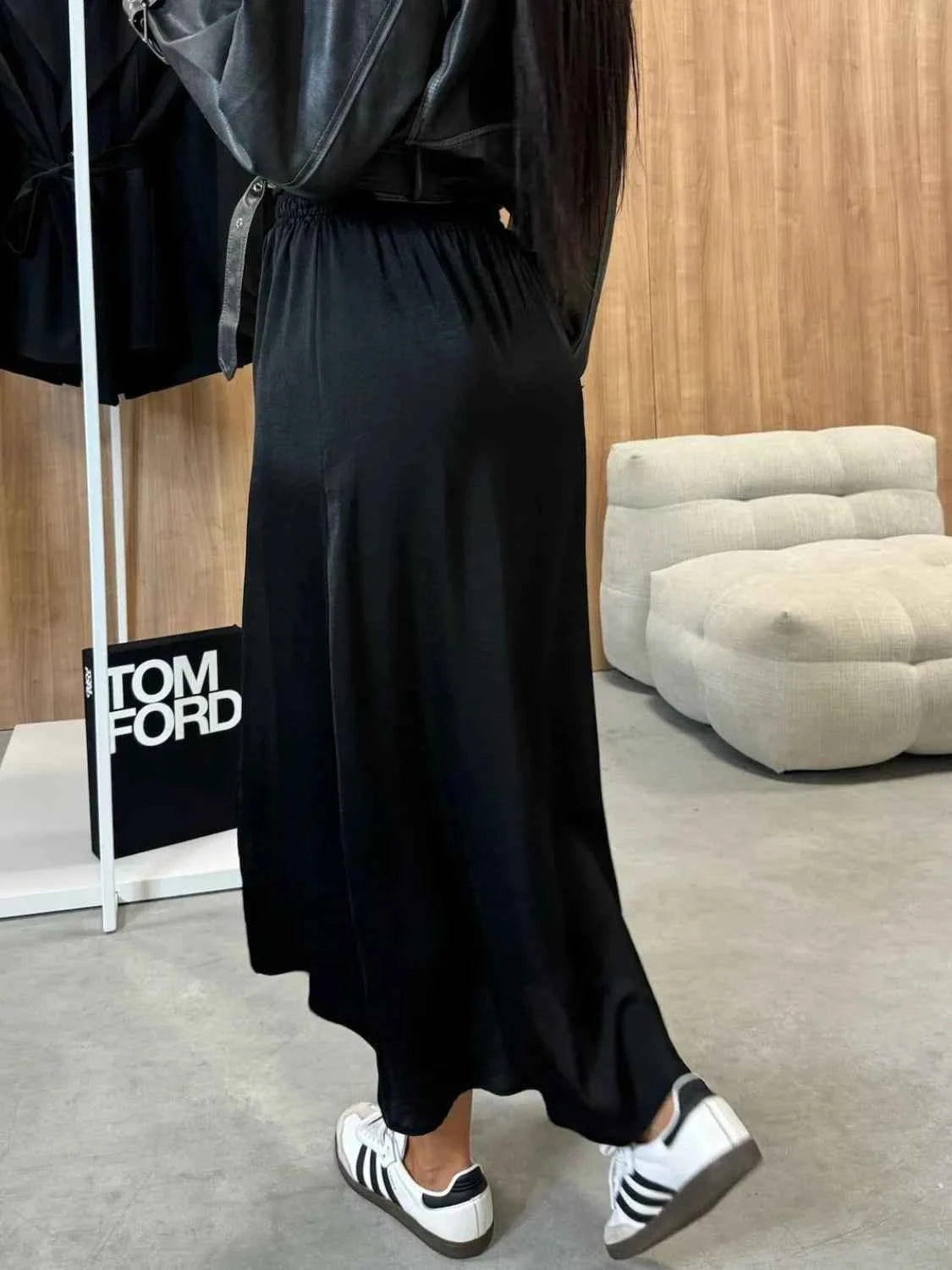 Slit Elastic Waist Skirt