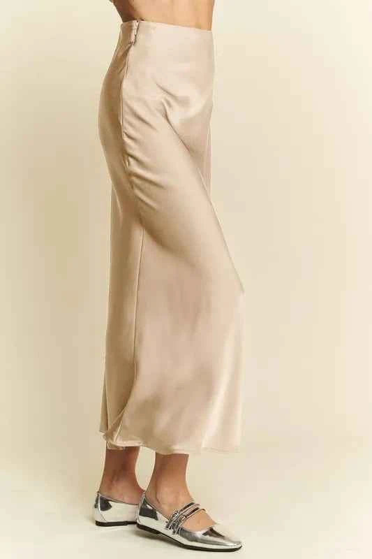 Davi & Dani High Waist Midi Skirt
