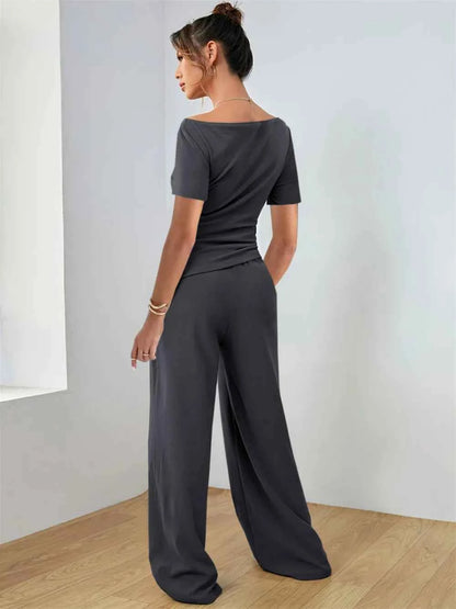 Round Neck Short Sleeve T-Shirt and Pants Set