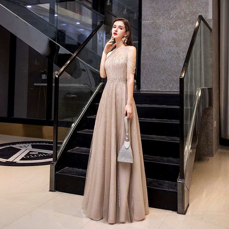 Evening Gown Host Dress for Female Banquet Fashion and Formal Events